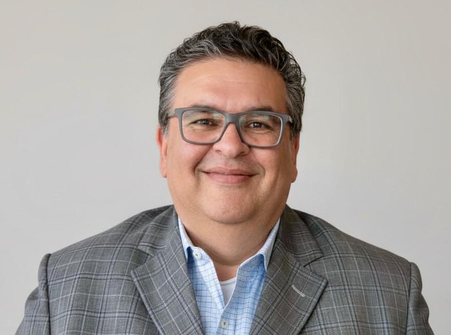 Mr. Mahesh Uttamchandani